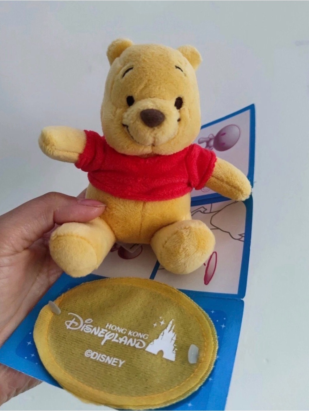 New Disney Winnie the Pooh Plush Shoulder Magnetic.